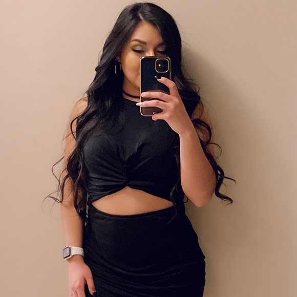 Meet your Posher, Mindy - Picture 1 of 4